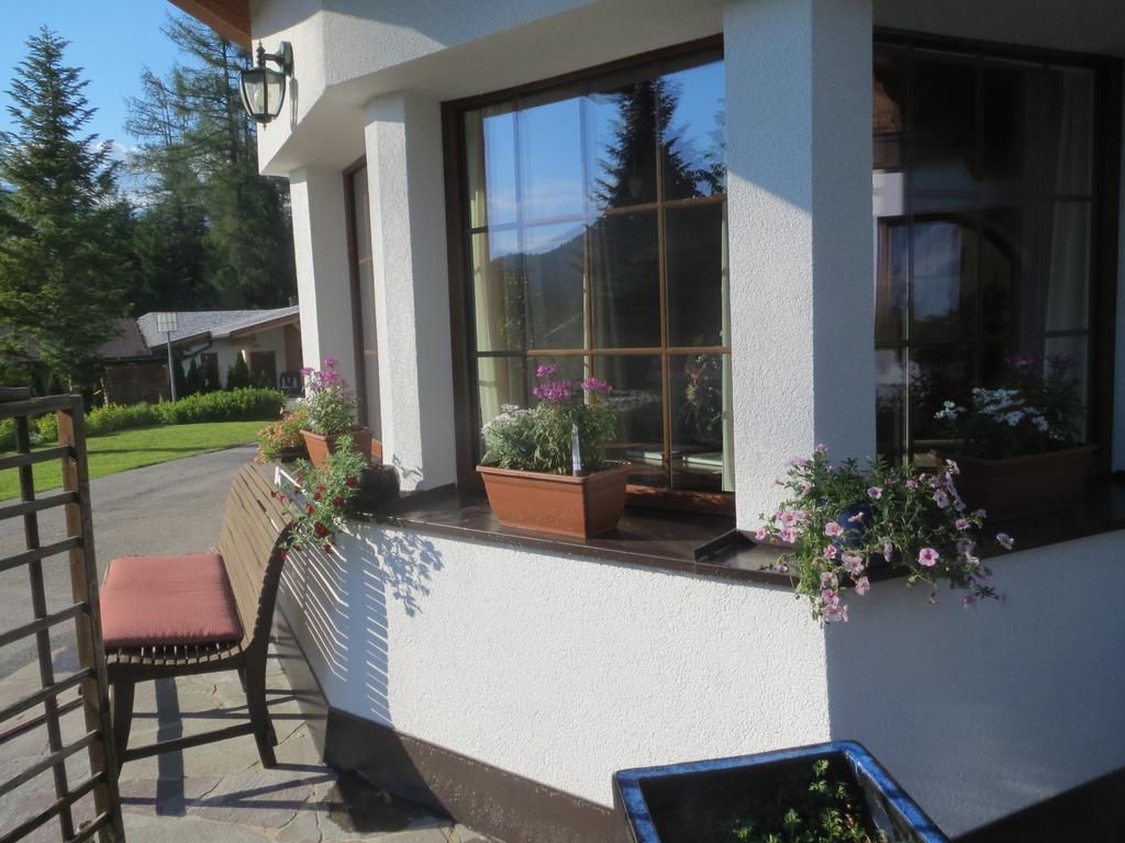 Landhaus Charlotte Am Geigenbuehel -Apartments Seefeld in Tirol Eksteriør bilde