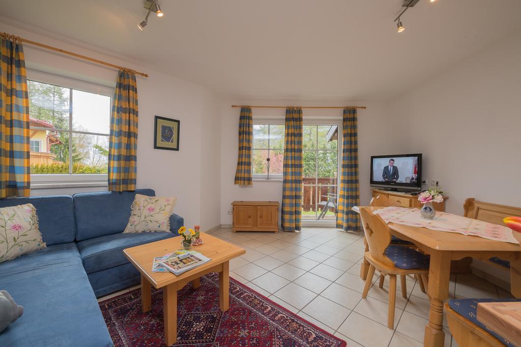 Landhaus Charlotte Am Geigenbuehel -Apartments Seefeld in Tirol Eksteriør bilde