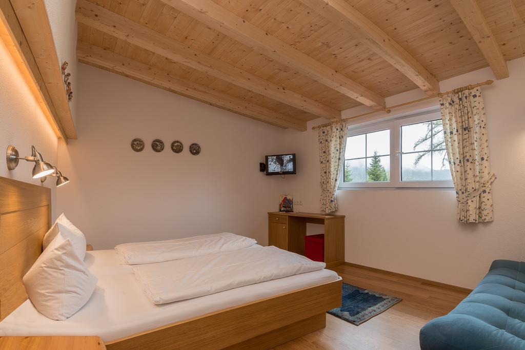 Landhaus Charlotte Am Geigenbuehel -Apartments Seefeld in Tirol Eksteriør bilde